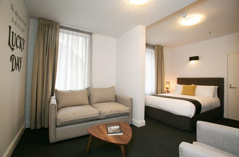 The Lucky Hotel Newcastle Zewnętrze zdjęcie