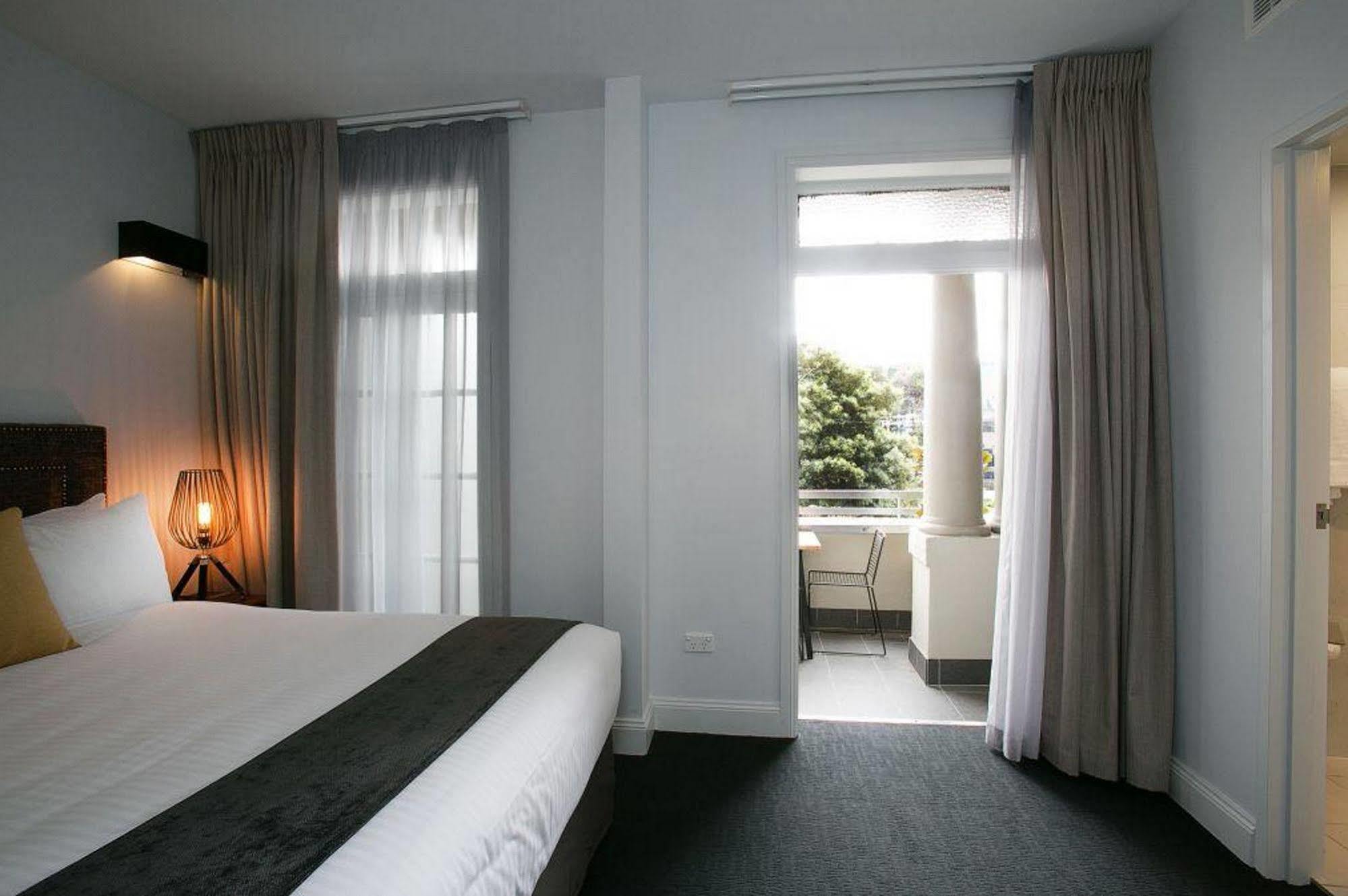The Lucky Hotel Newcastle Zewnętrze zdjęcie